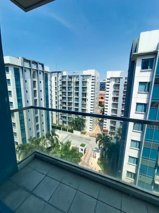 Palm Tree Two Villas 파사이 외부 사진